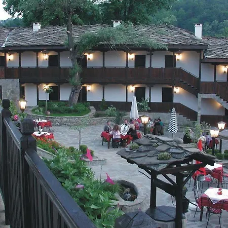 Family Fenerite 3* Gabrovo