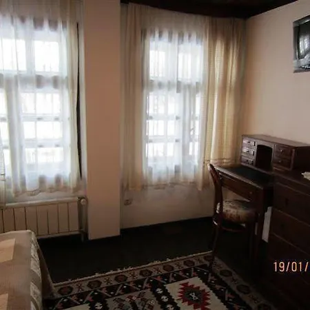 Family Fenerite 3* Gabrovo